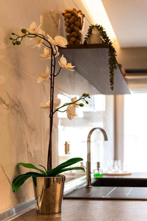 Cozy Modern Apartment Inside The City Center Thessalonique Extérieur photo